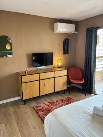 Estudio en avenida Juan Fuster Zaragoza, 3