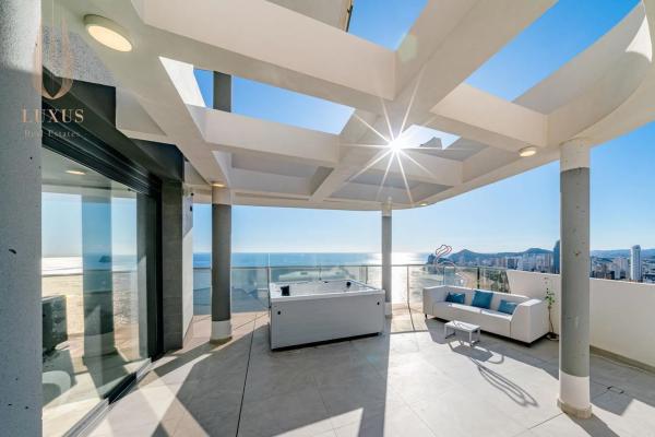 Piso en avenida República Argentina