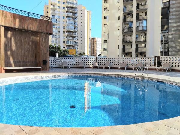 Piso en avenida de Estocolmo, 2