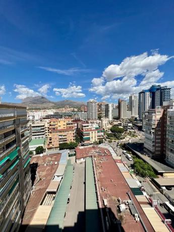Piso en avenida Alcoy
