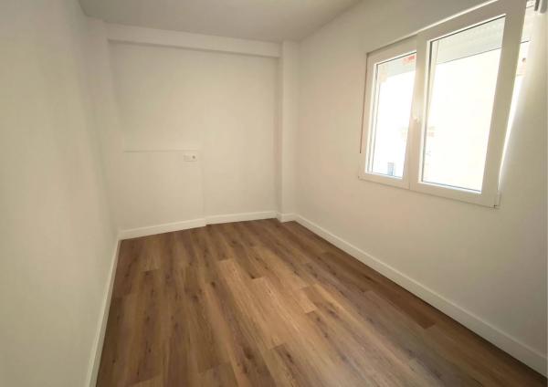 Piso en calle Ramón y Cajal, 4