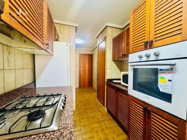 Piso en calle Ramón y Cajal