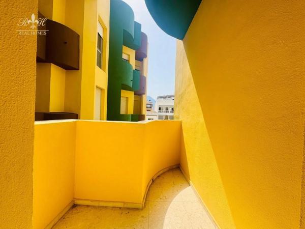 Piso en calle Ramón y Cajal