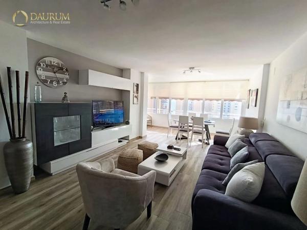 Piso en avenida de la Marina Baixa