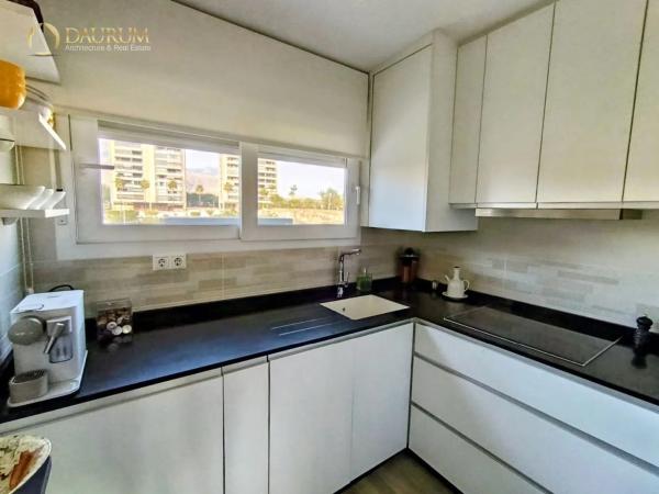 Piso en avenida de la Marina Baixa