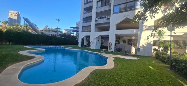 Piso en avenida de la Marina Baixa