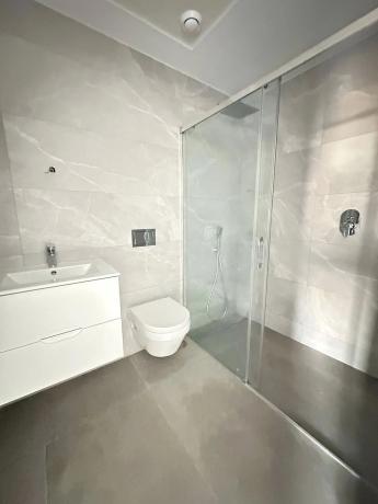 Ático en calle de Nicaragua