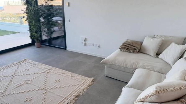 Piso en calle de Bolívia