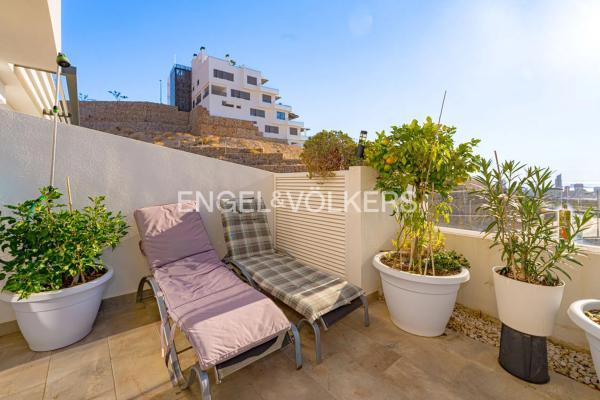 Piso en calle de Guatemala, 2