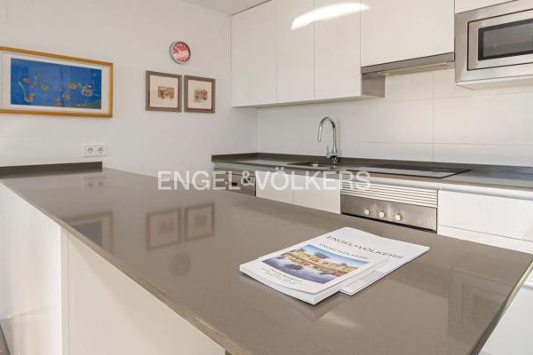 Piso en calle de Guatemala, 2