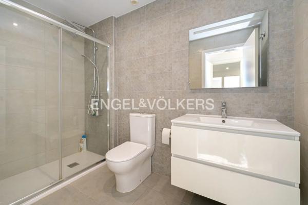 Piso en calle de Guatemala, 2