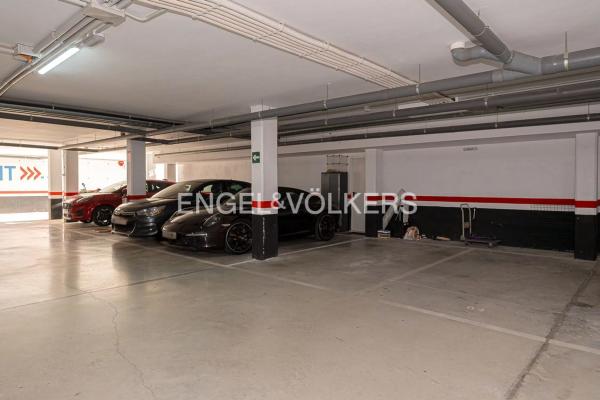 Piso en calle de Guatemala, 2