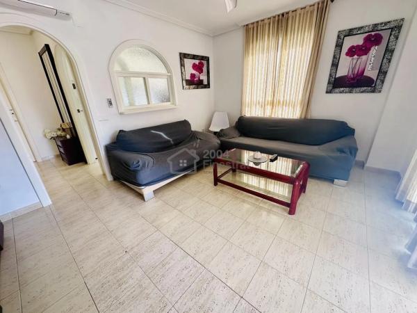 Piso en avenida de la Marina Baixa