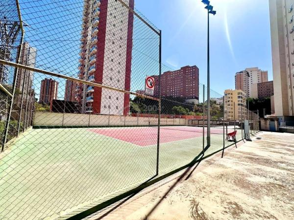 Piso en avenida de la Marina Baixa