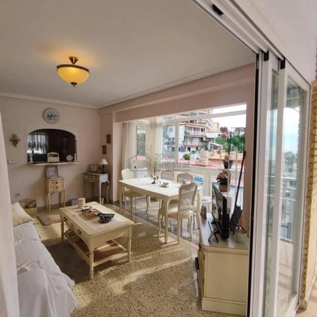 Piso en avenida de la Marina Baixa