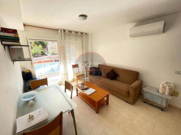 Piso en avenida de la Marina Baixa