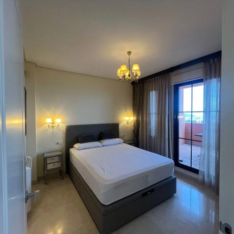 Ático en calle Viena, 47