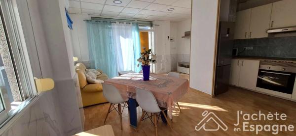 Piso en avenida de la Marina Baixa