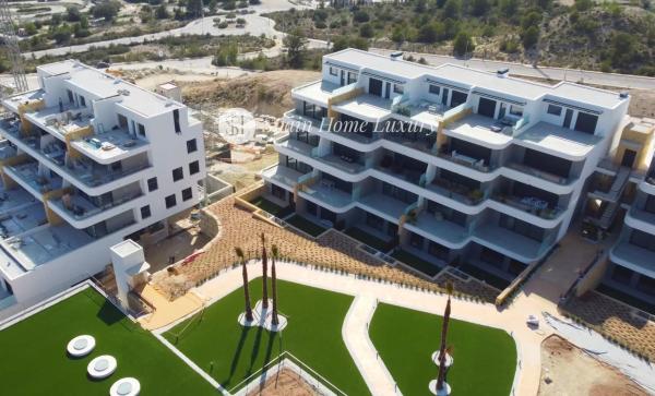 Dúplex en calle de Bolívia