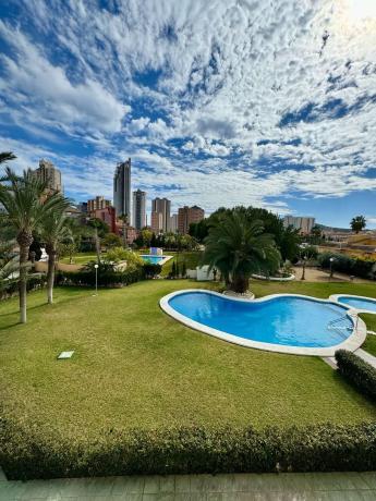 Piso en calle de Dénia, 5