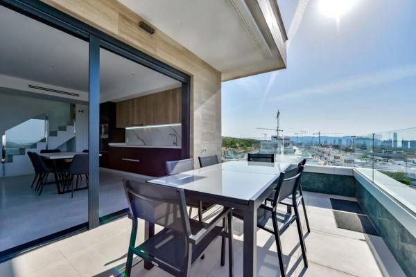 Dúplex en calle de Brasil, 2