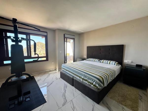 Ático en calle Figueretes