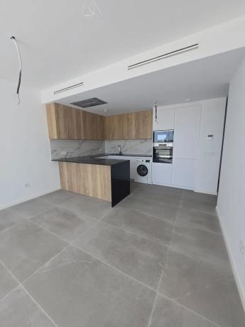 Dúplex en calle de Bolívia