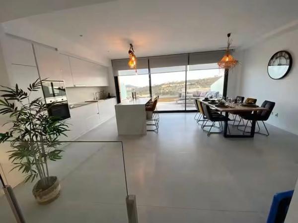 Dúplex en avenida d'Amèrica, 1 V