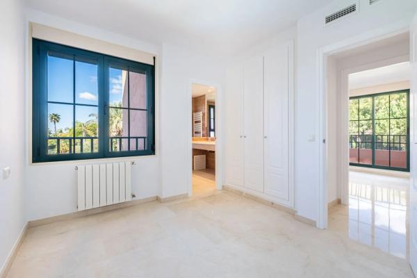 Piso en calle Viena, 47