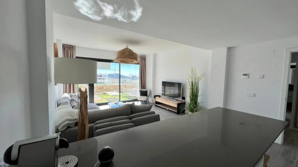 Piso en calle de Colombia, 4