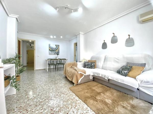 Piso en calle Bernia