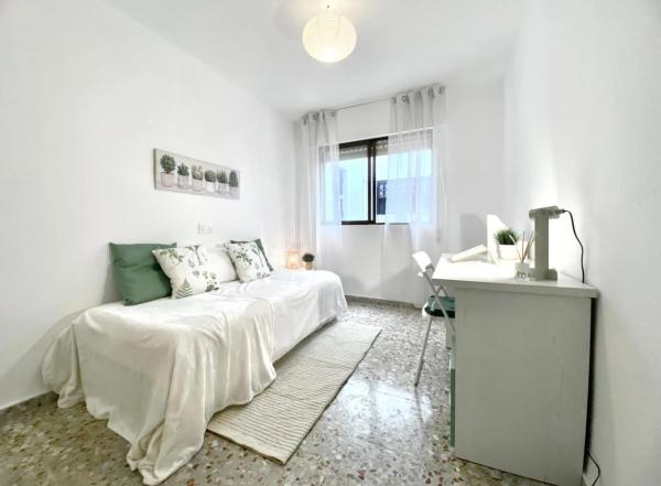 Piso en calle Bernia