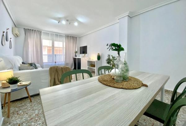 Piso en calle Bernia