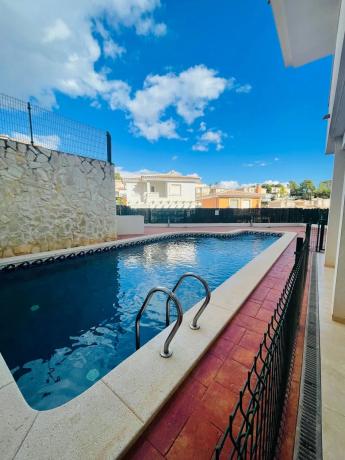 Piso en calle Serra Bernia