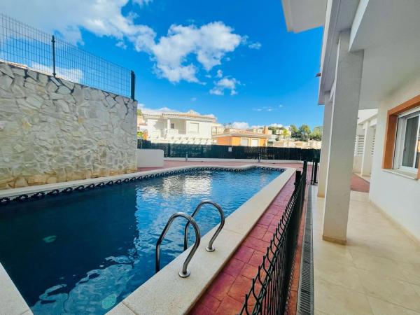 Piso en calle Serra Bernia