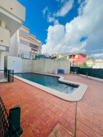 Piso en calle Serra Bernia