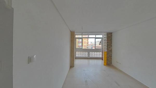 Piso en calle la Pau