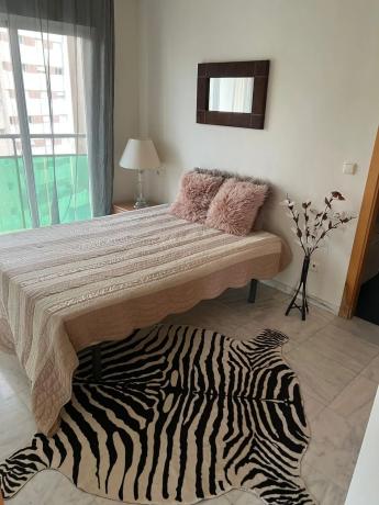 Piso en avenida Mestral, 5