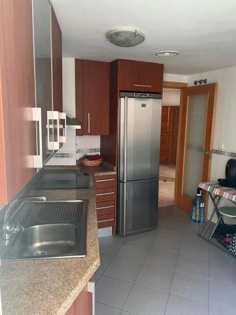 Piso en avenida Mestral, 5