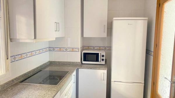 Piso en calle Gregal, 2