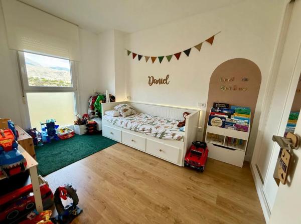 Piso en Barrio Las Azaleas - Alkadir