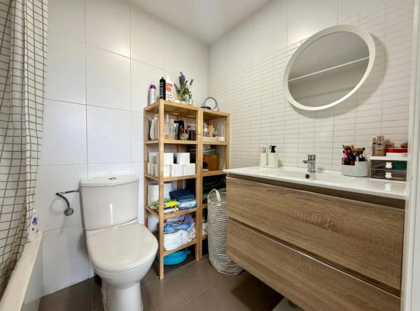 Piso en Barrio Las Azaleas - Alkadir