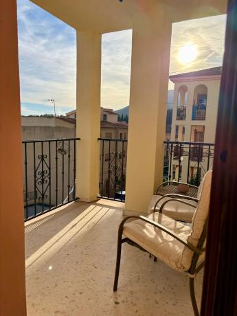 Piso en calle Nou de Octubre, 13