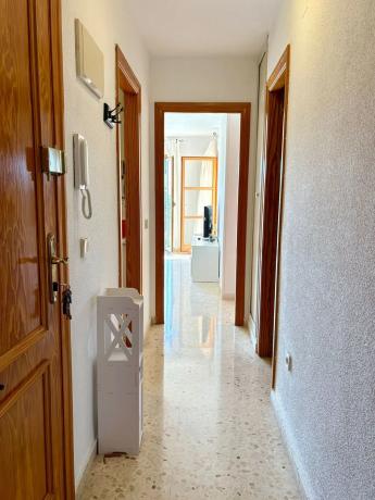 Piso en calle Nou de Octubre, 13