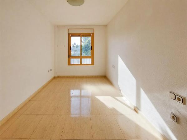 Piso en avenida Santa Maria