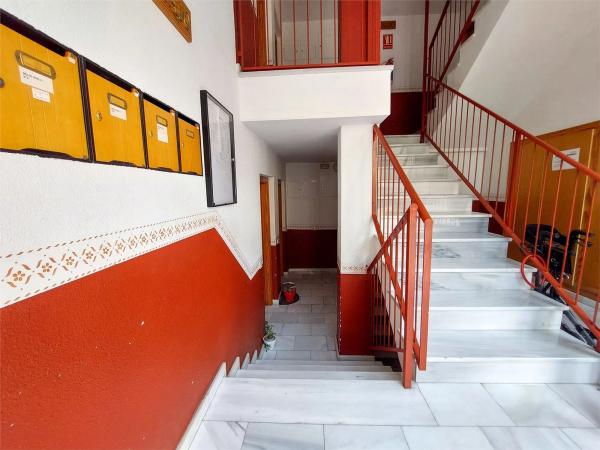 Piso en avenida Santa Maria