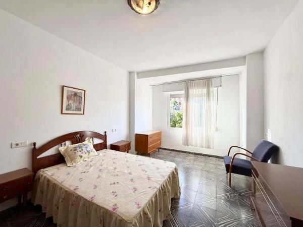 Piso en avenida de Sagi Barba