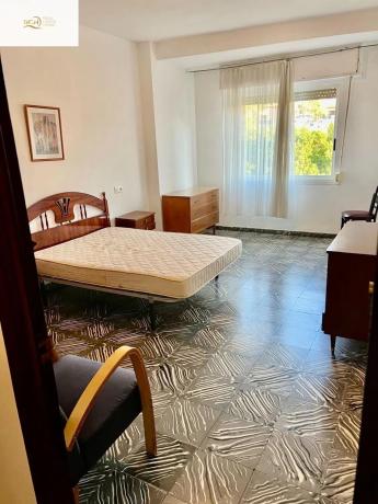 Piso en avenida de Sagi Barba, 18