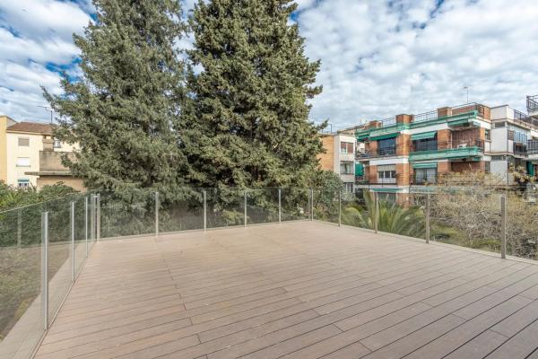 Piso en calle Canigo, 97