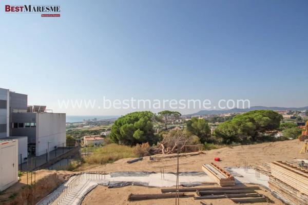 Chalet independiente en Calle Moianès 17